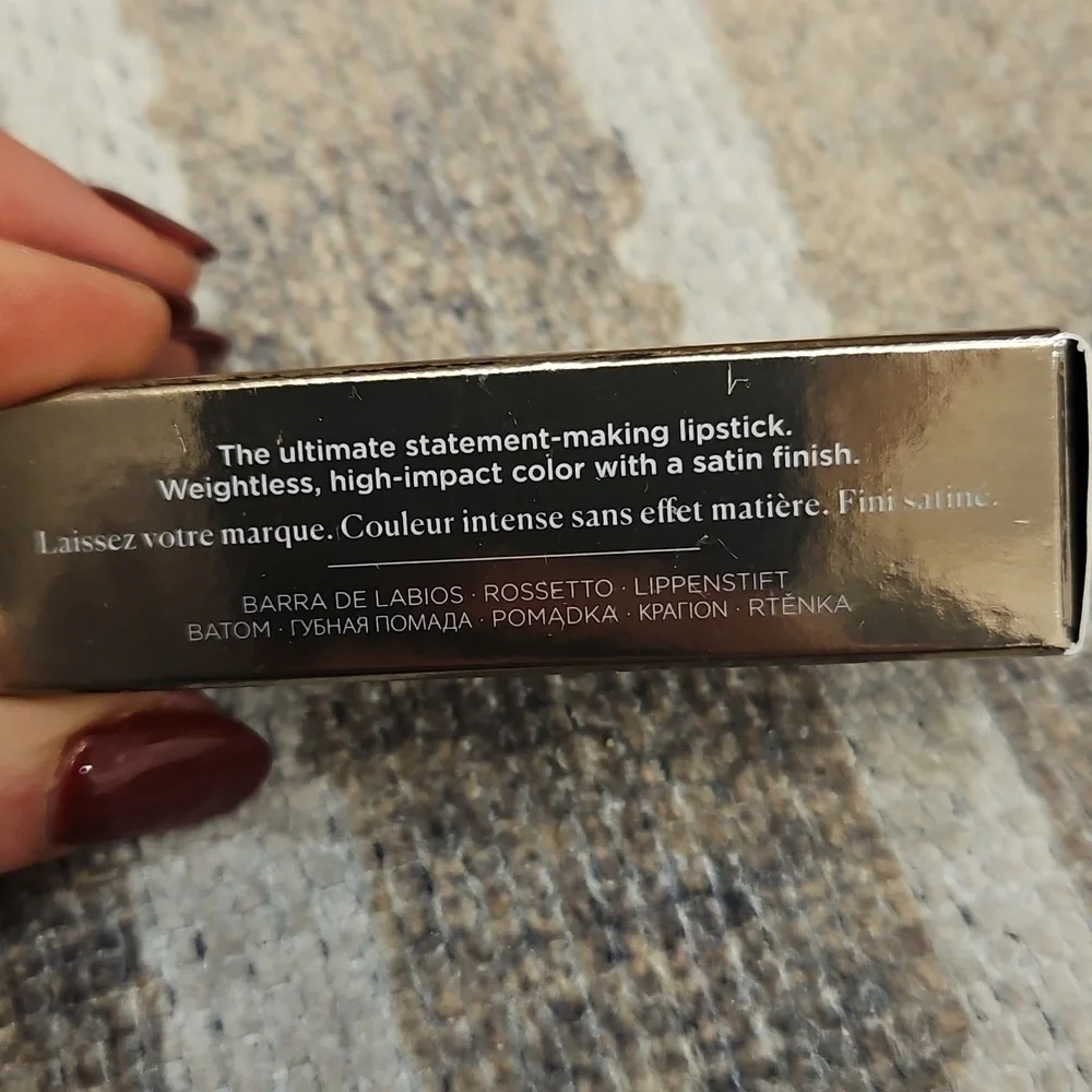 NIB Laura Mercier Rouge Essentiel Lipstick - VIP Rose